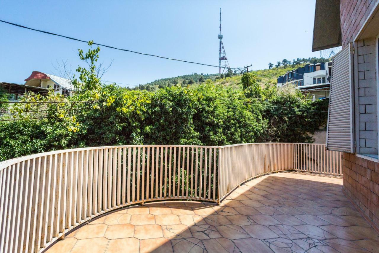 M42 Hostel Tbilisi Exterior foto